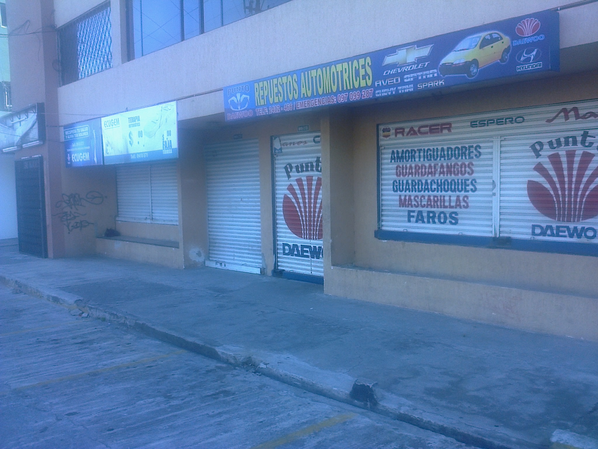 OPORTUNIDAD LOCAL COMERCIAL EN QUITO Norte de la ciudad. 80.000